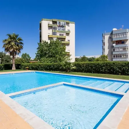 Alto Do Quintao - T2 Com Piscina アパート *